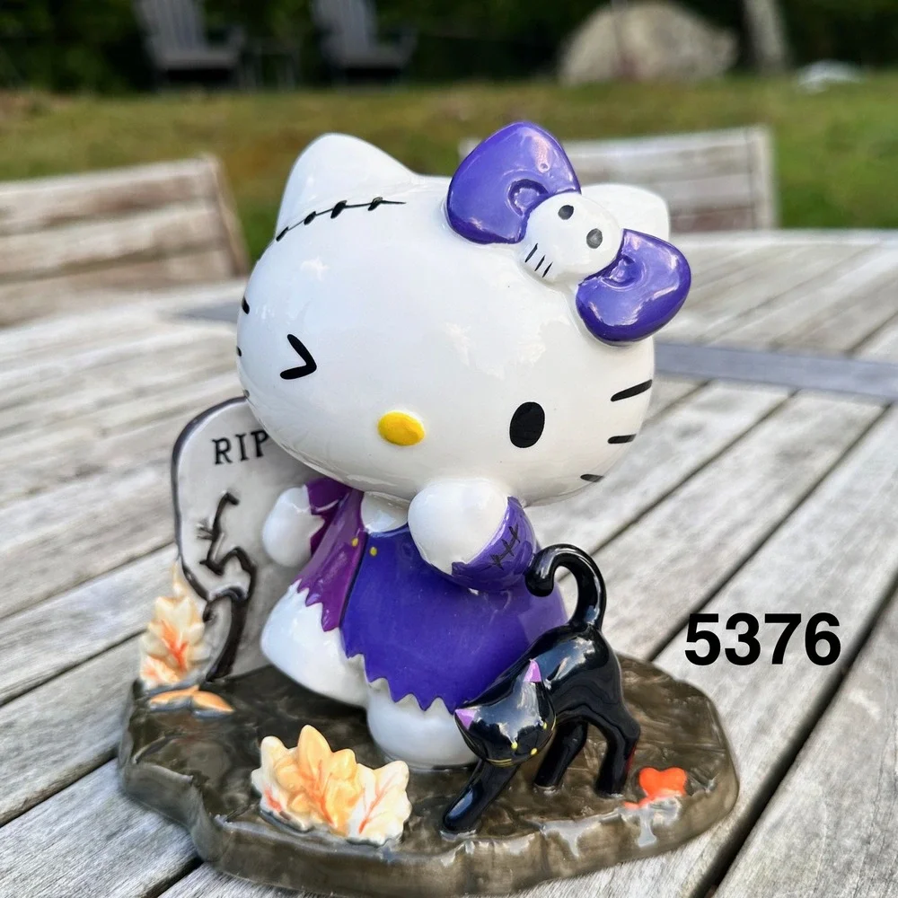 Sanrio Hello Kitty Halloween Ceramic Figurine Graveyard RIP Tombstone Black Cat